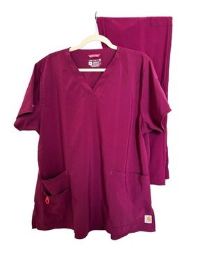 Carhartt Women’s Force Cross Flex V-Neck Scrub Set Maroon with Pink Stitching